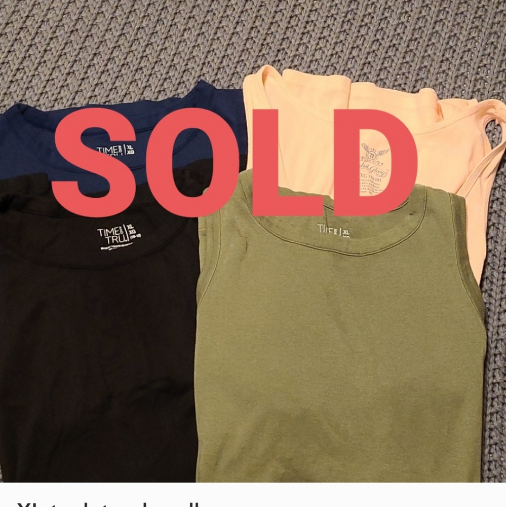 XL tank top bundle